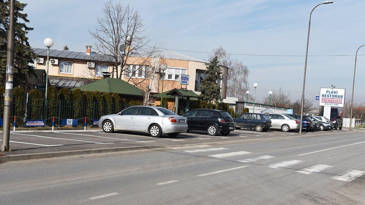 Hotel Mk, Plavi Restoran, 洛兹尼察 外观 照片